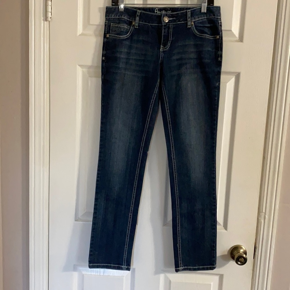 Amethyst jeans skinny straight dark wash Juniors size 9